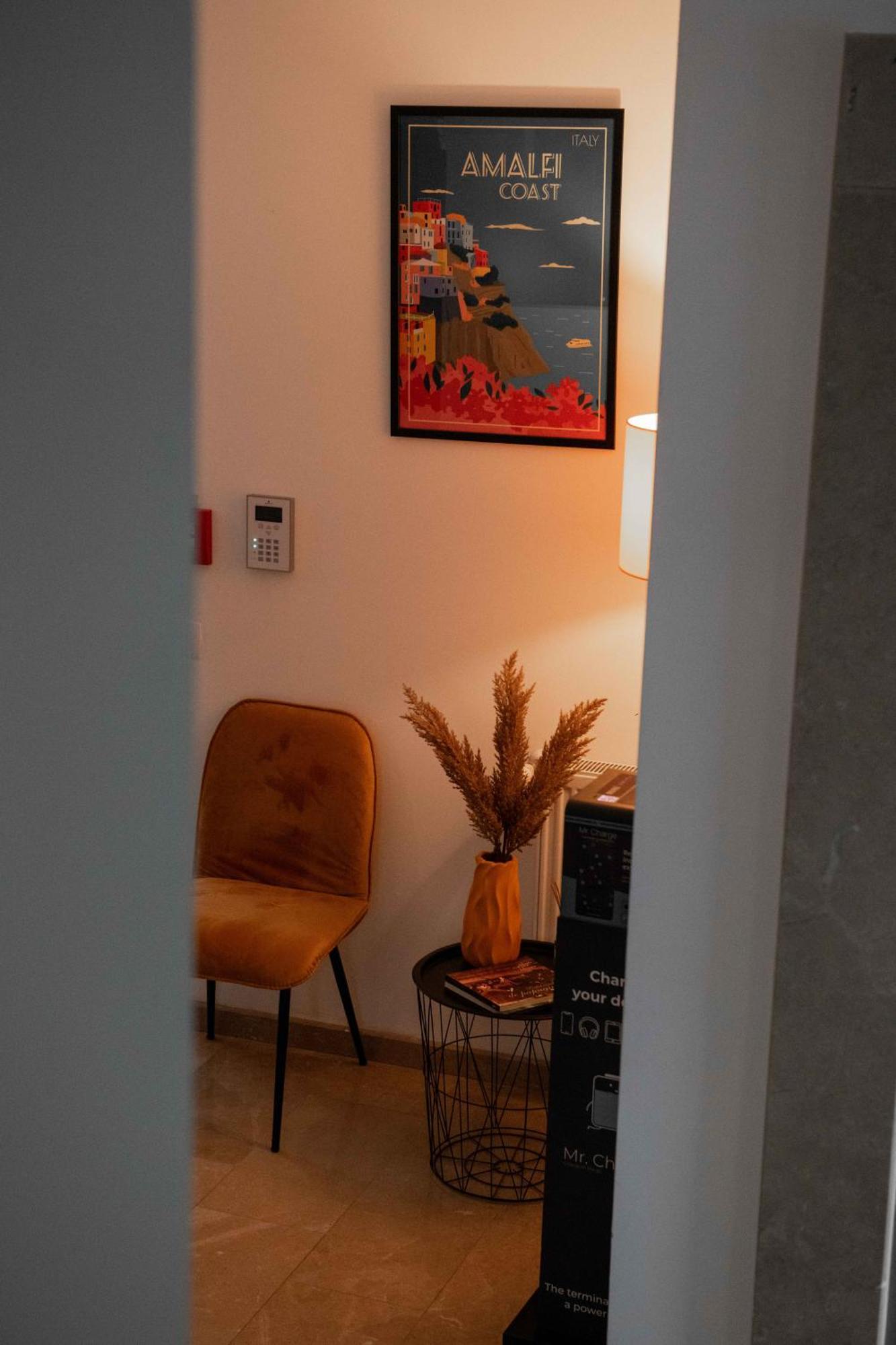Bucharest Airport Accomodation Aparthotel Otopeni Exterior foto